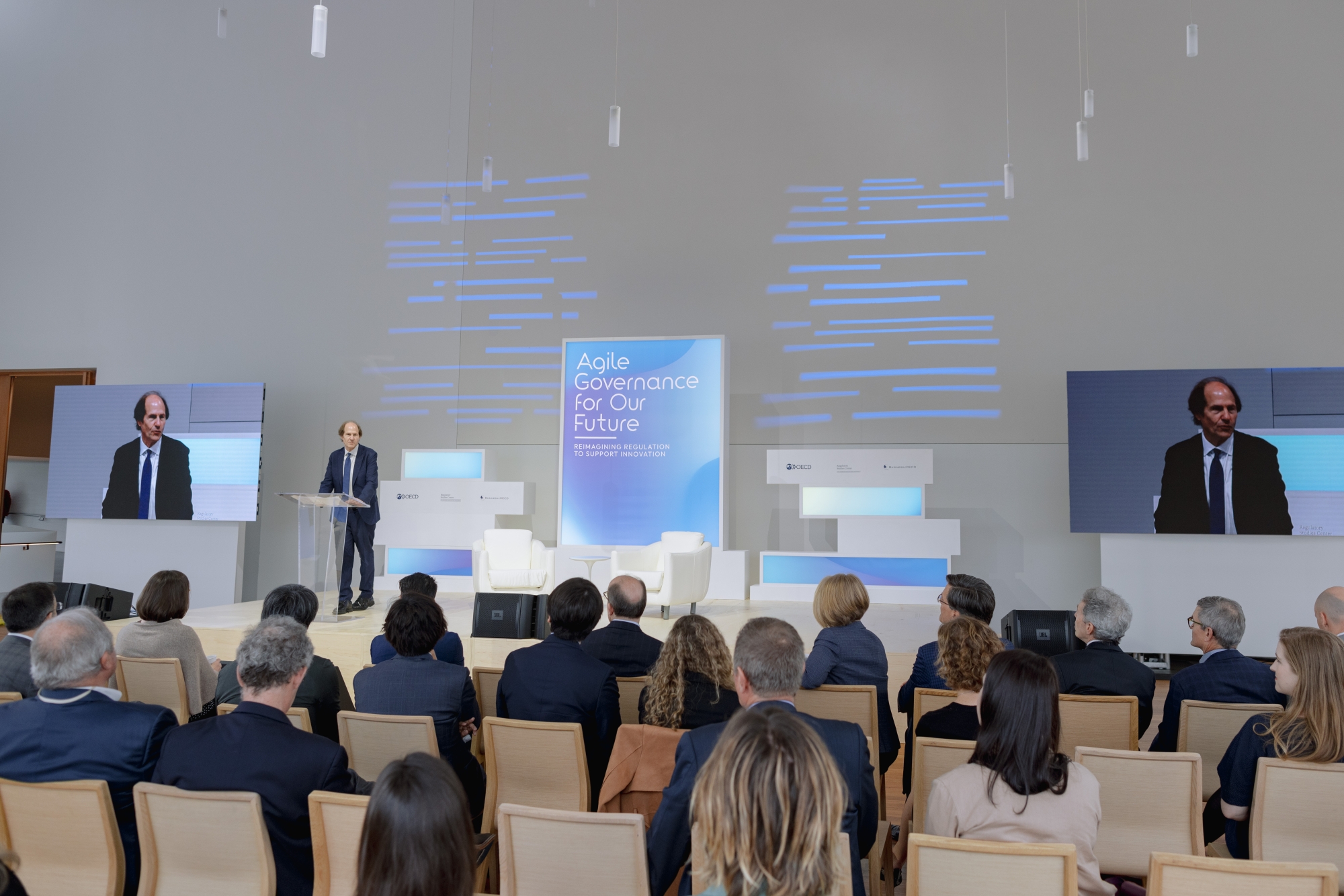 audience watching Cass Sunstein speak